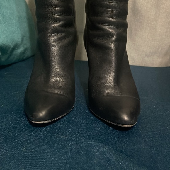Jimmy Choo Black Leathers Healed Boots - Picture 2 of 7